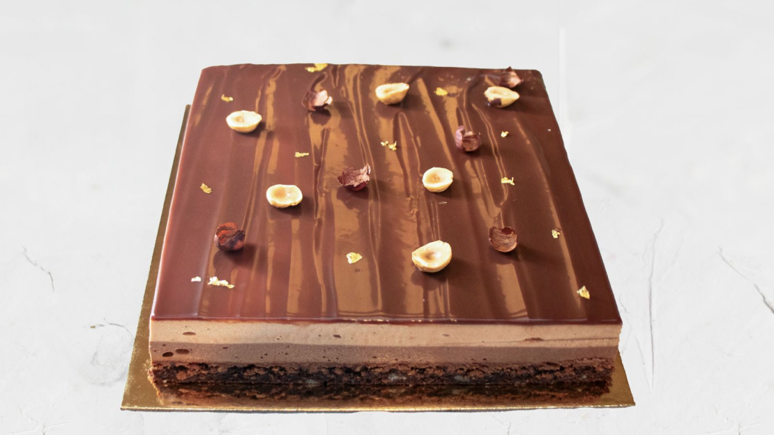 Coffee hazelnut cake (6-8 person) 24-Hour Pre-Order!